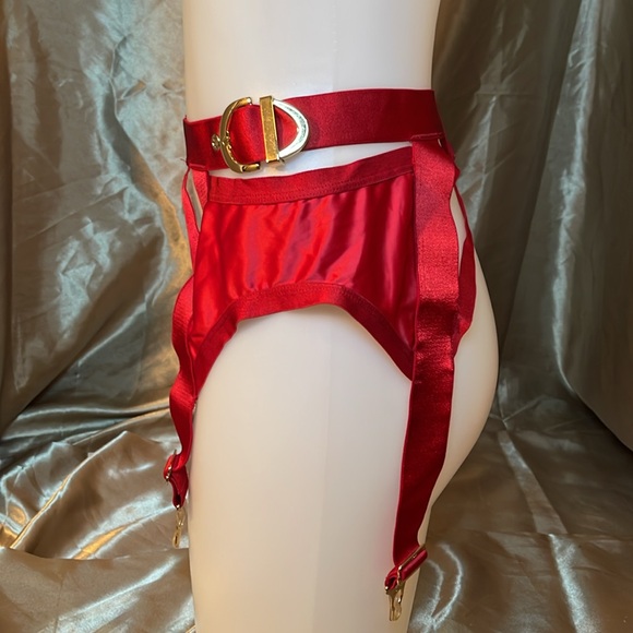 Honey Birdette Gia Suspender - Picture 2 of 5